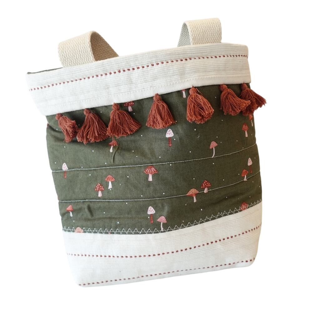 MUSHROOM TASSELLED TOTE / project bag